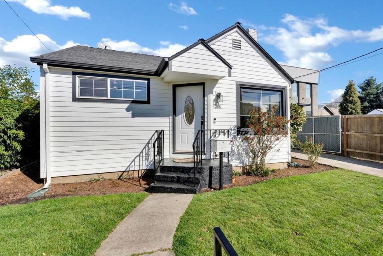 Picture Perfect Bungalow In The Heart Of Dt Vancouver Luaran gambar